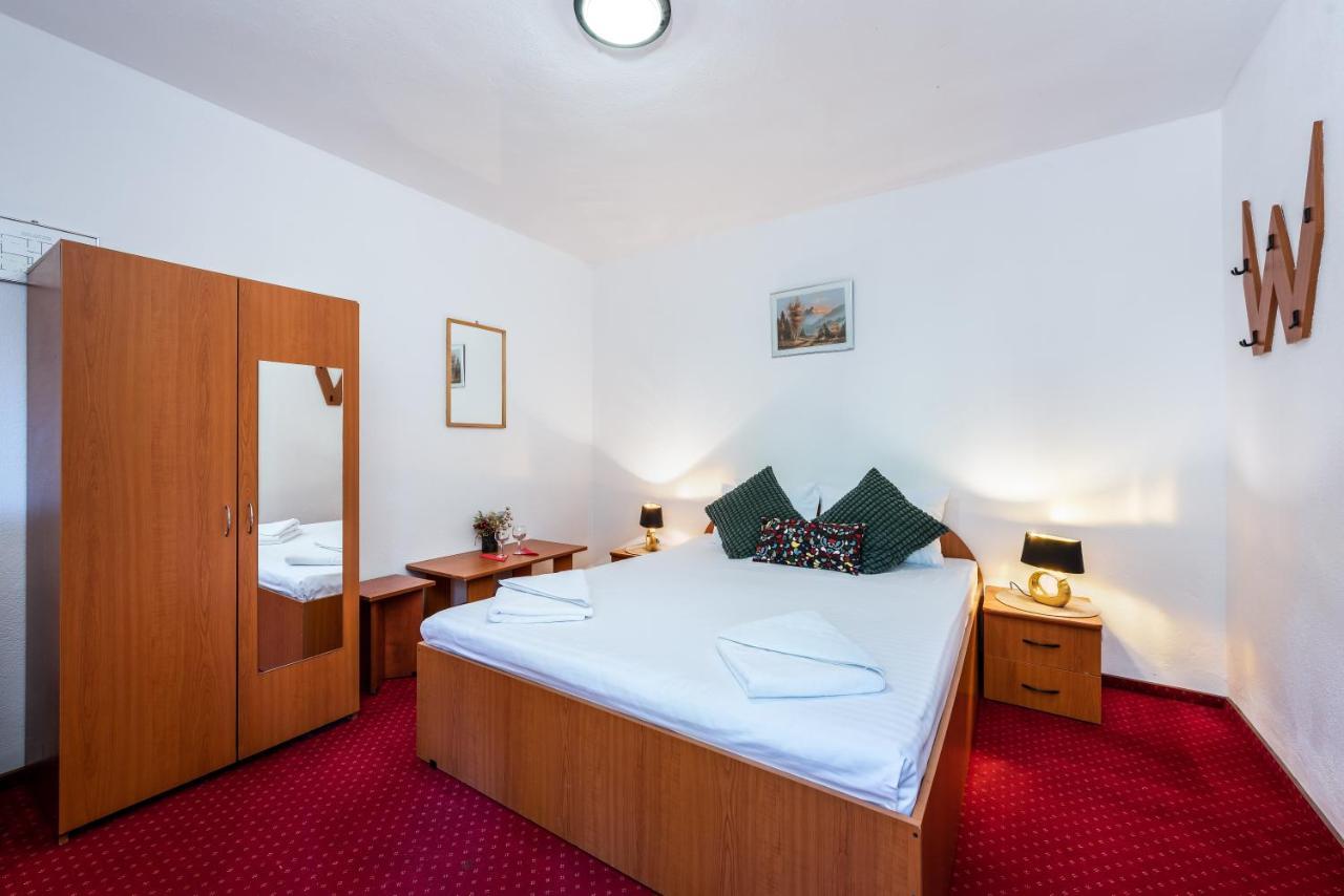 Pensiunea Ursuletul Paddington Predeal Exterior photo